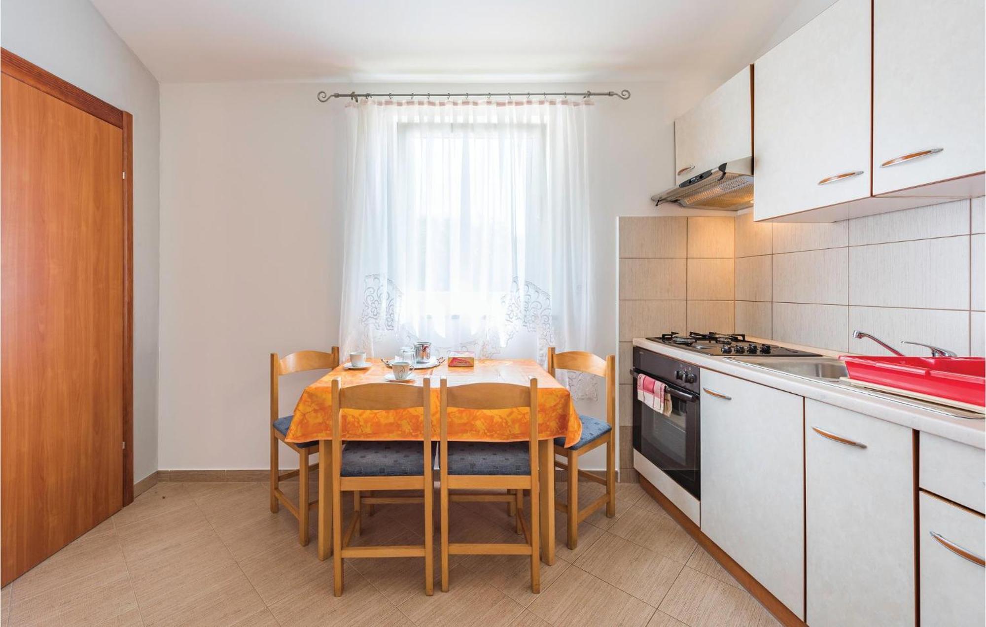 Awesome Home In Zminj With Wifi Exterior photo