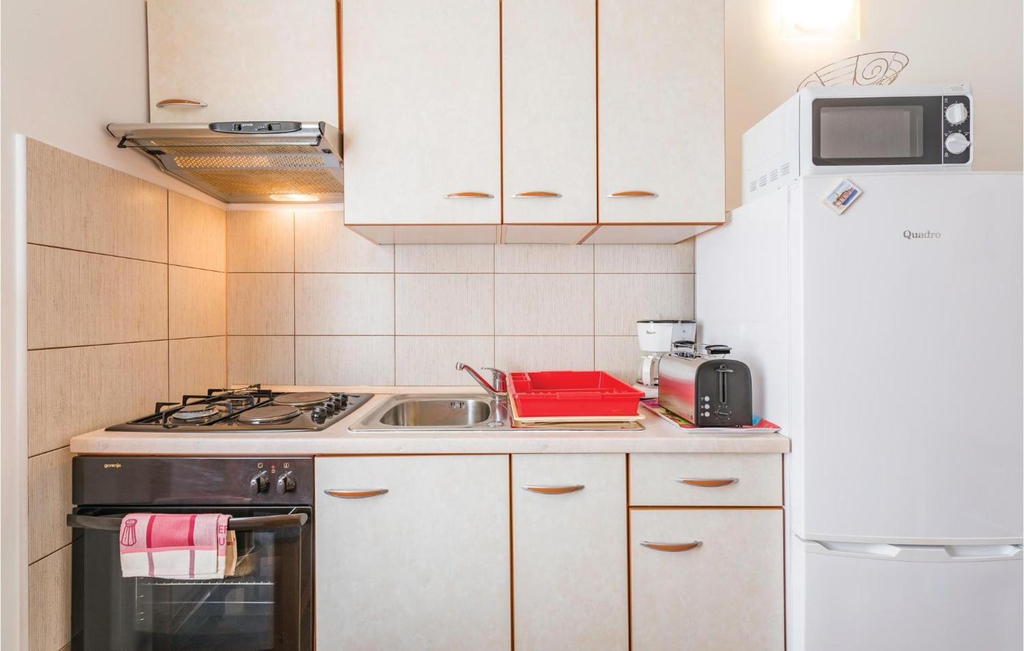 Awesome Home In Zminj With Wifi Exterior photo